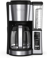 Programmable coffee machine, featuring two brewing modes, adjustable pre-heating plate and delayed brewing function