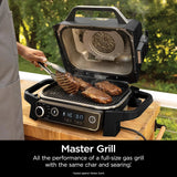 The wood-fire professional outdoor grill is equipped with an internal thermometer. It is a 7-in-one multi-functional grill, a barbecue smoker, an outdoor air fryer, featuring baking, roasting, dehydrating and grilling functions. It adopts the wood-fi image 4
