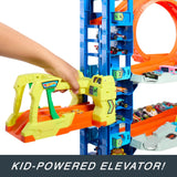 Hot Wheels City Ultimate Garage Playset with 2 Die-Cast Cars, Storage for 50 Cars Child Age 4-8 image 4