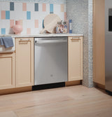 GE Top Control with Stainless Steel Interior Dishwasher with Sanitize Cycle GDT670SFVDS image 5