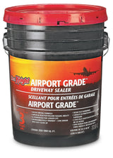 Black Knight Airport Grade 3-Year Asphalt Driveway Sealer, 250-500-sq. ft Coverage, 17-L