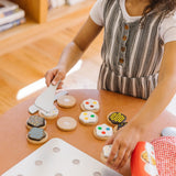 Melissa & Doug Slice N' Bake Playset, Ages 3+ image 5
