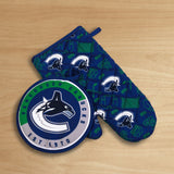 NHL Vancouver Canucks Kitchen Oven Mitt Pot Holder Set, 2-pc image 5