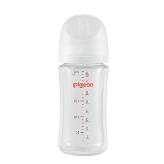 Pigeon Glass Bottle with Silicone Nipple (M), 8-oz, 3 Months+