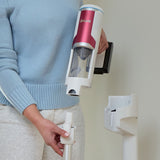 Shark Cordless Pro Auto-Empty System Stick Vacuum image 5