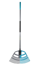 Yardworks 3-in-1 30-Tine Leaf Rake with Fibreglass Shaft, 24-1/2-in Wide